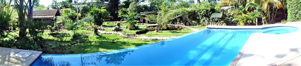 Wisdom Garden Tena Ngoại thất bức ảnh